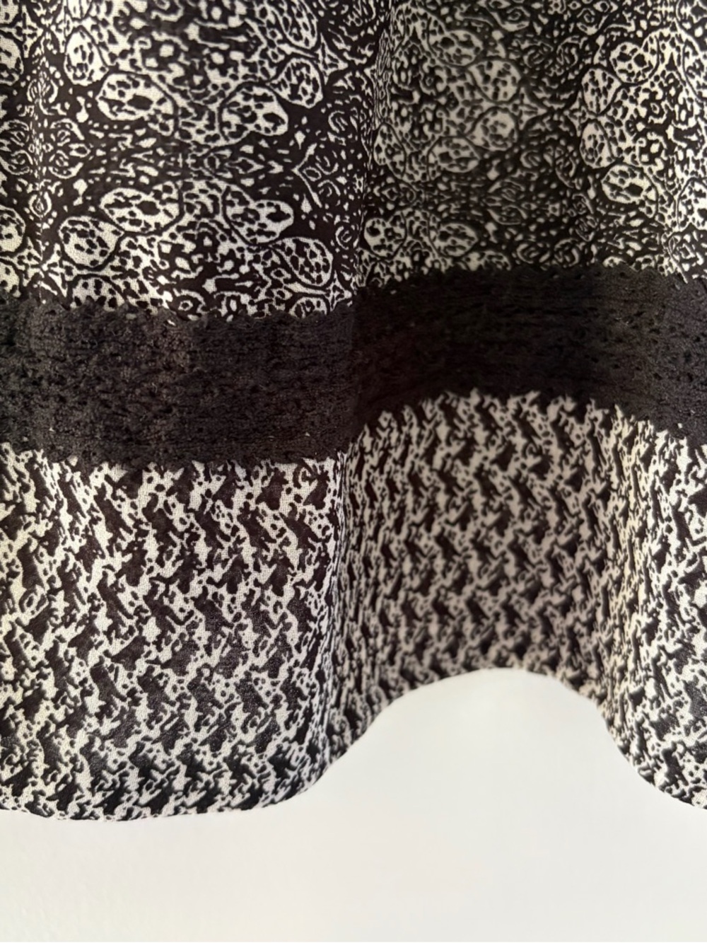 The Kooples Size Large Black & Gray Lace-Up Patterned Sheer Blouse Boho Flowy - Picture 9 of 14
